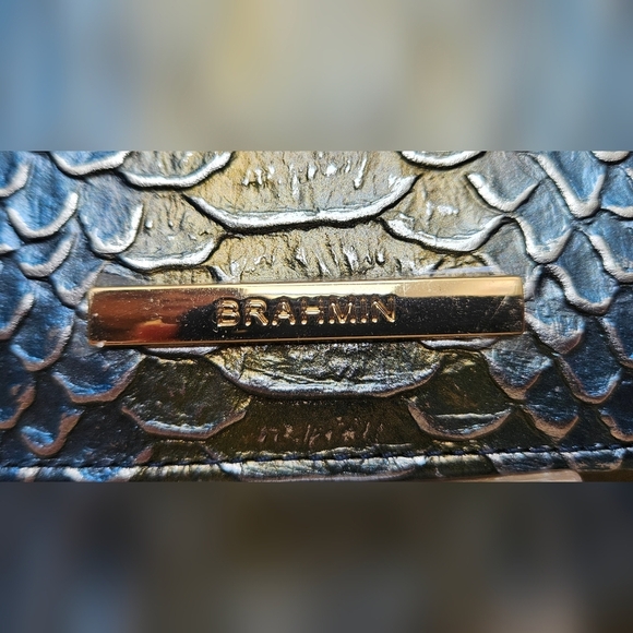 Brahmin Ady Serenity Meridian Wallet Blue Gold NWT - Picture 8 of 8
